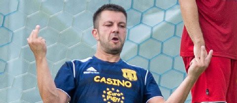 MZ Halle/SK-20.08.13: Schülbe schießt drei Tore zum Einstand